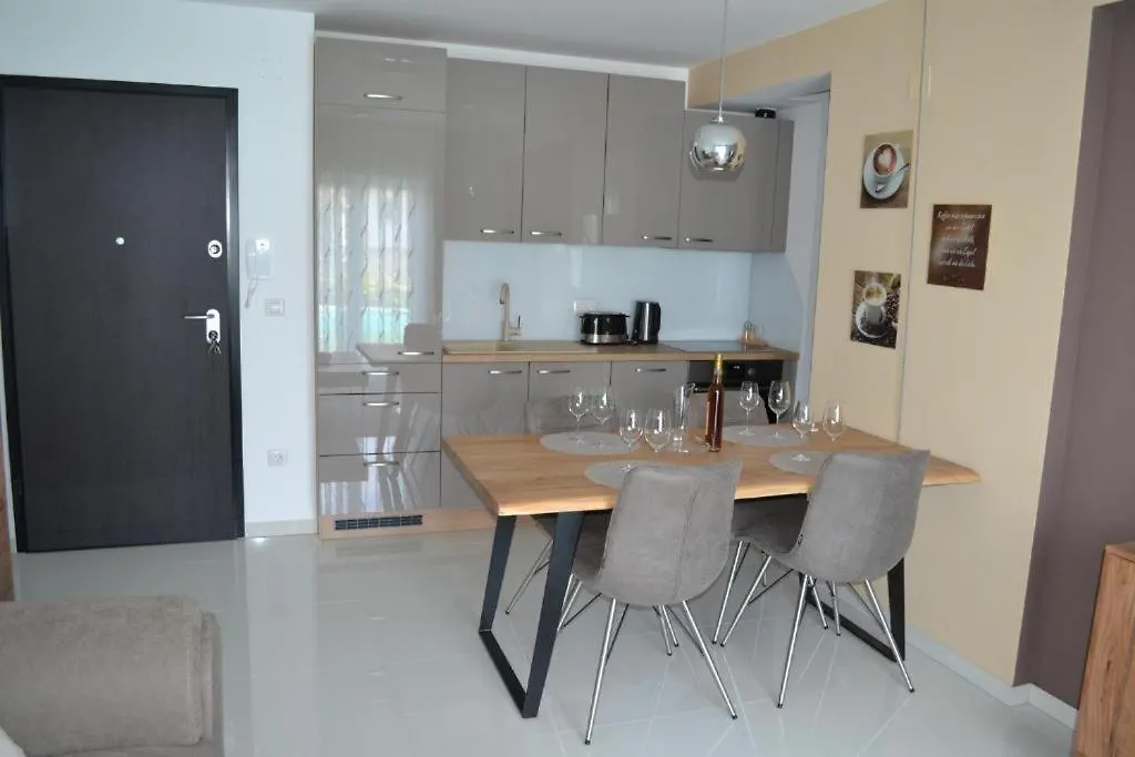 Apartment My Paradies - Malinska 1**** Croatia